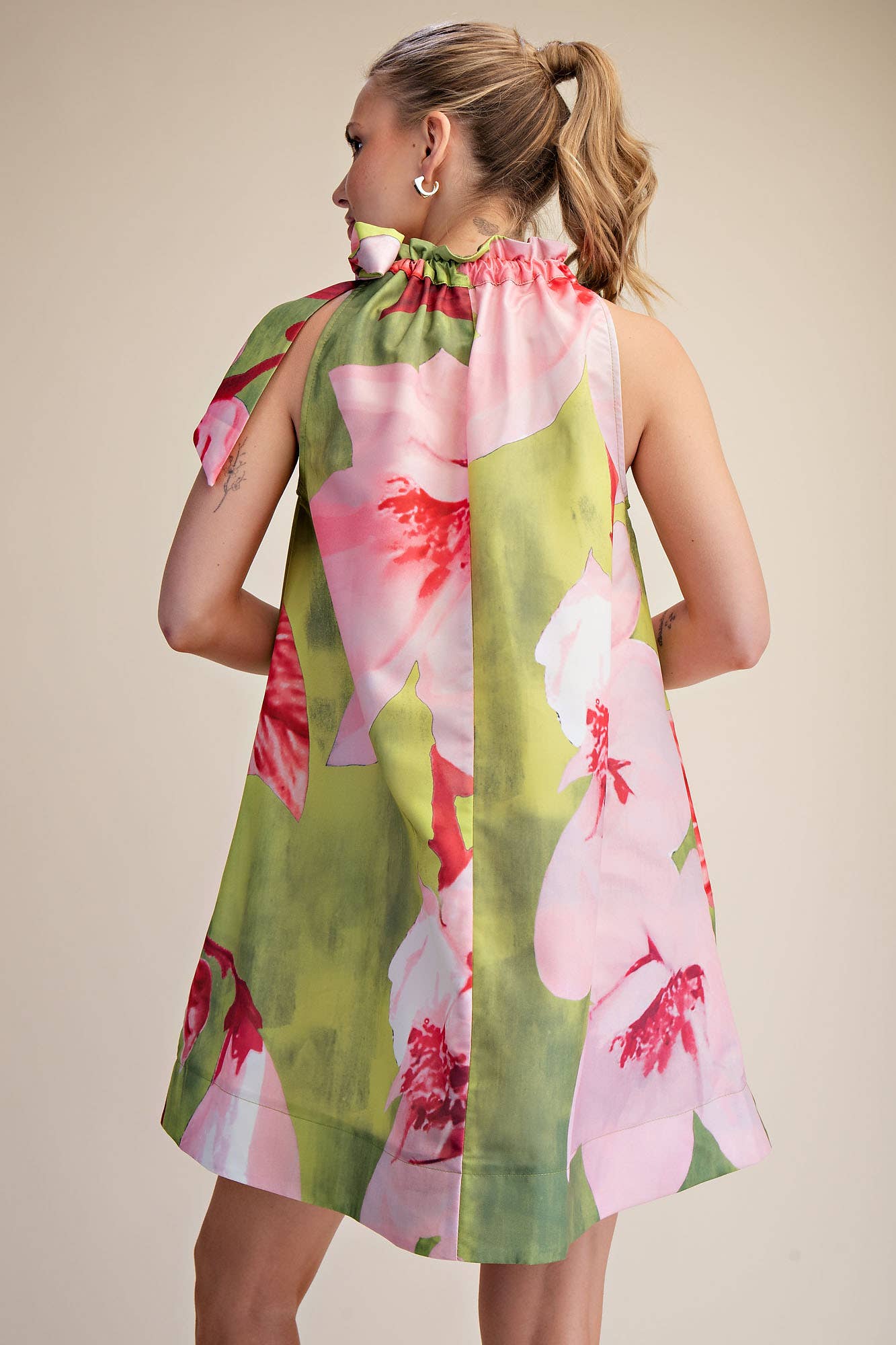 Mini Dress Ruffle Neck Tie Sleeveless Floral Print