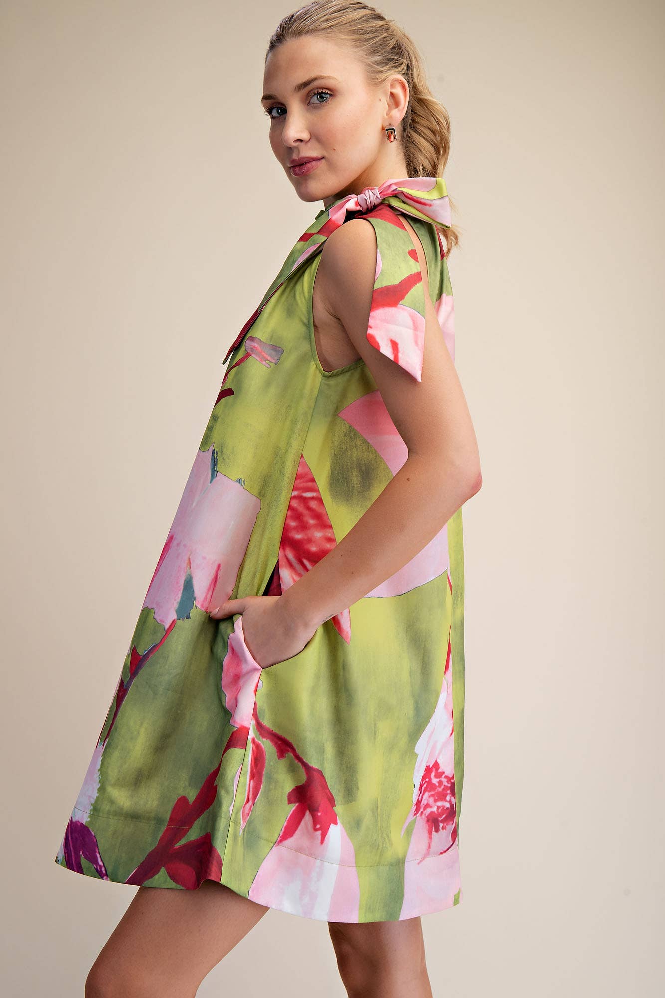 Mini Dress Ruffle Neck Tie Sleeveless Floral Print